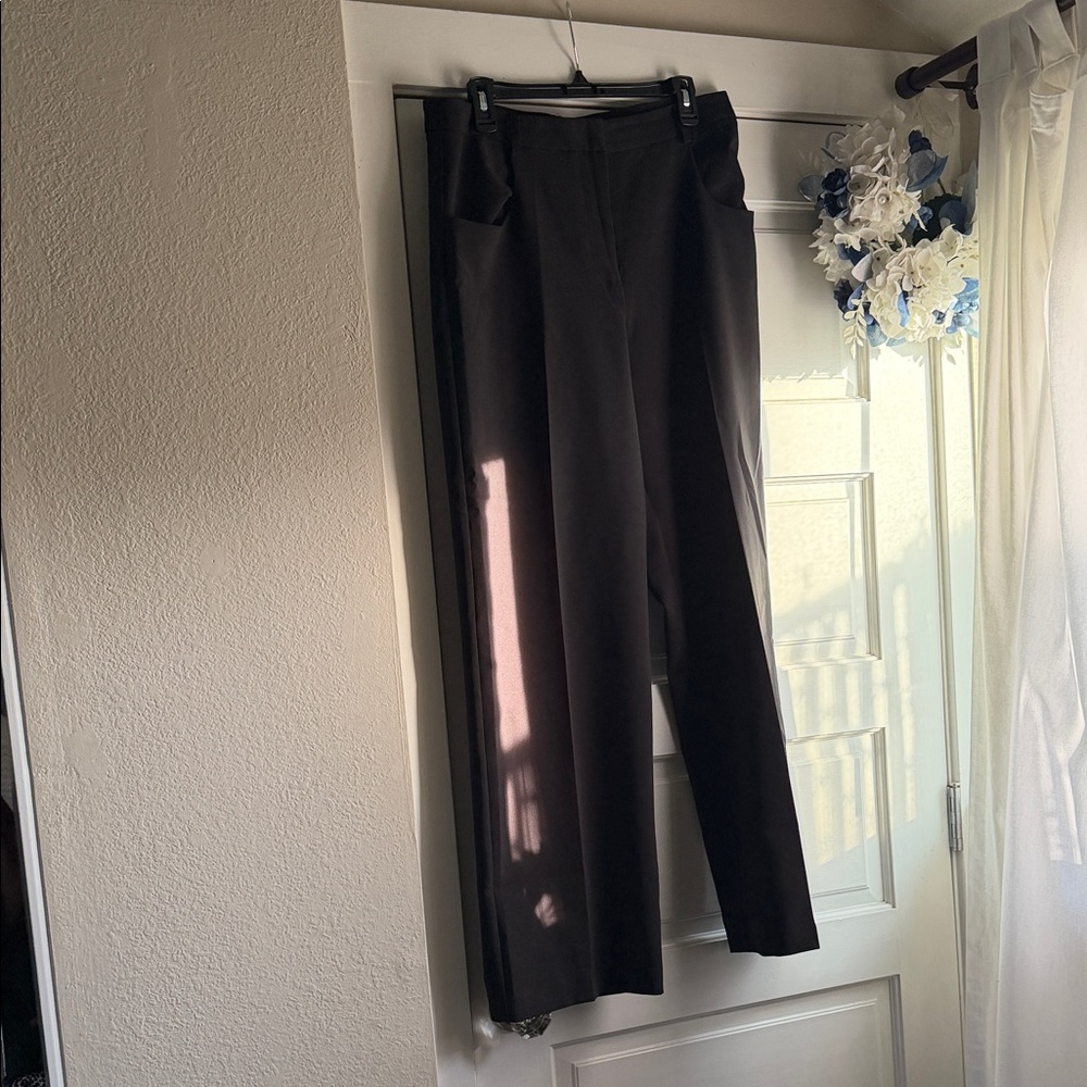 Vince Camuto Classic Black Trousers